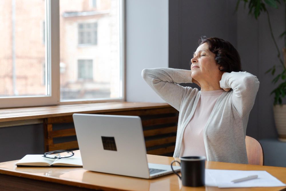 Image Of Neck Decompression Therapy Bartonville IL Pain