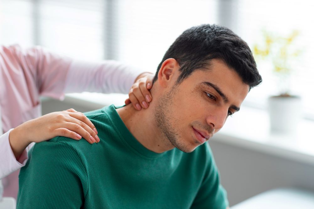 Image OF Neck Decompression Therapy Peoria IL Pain