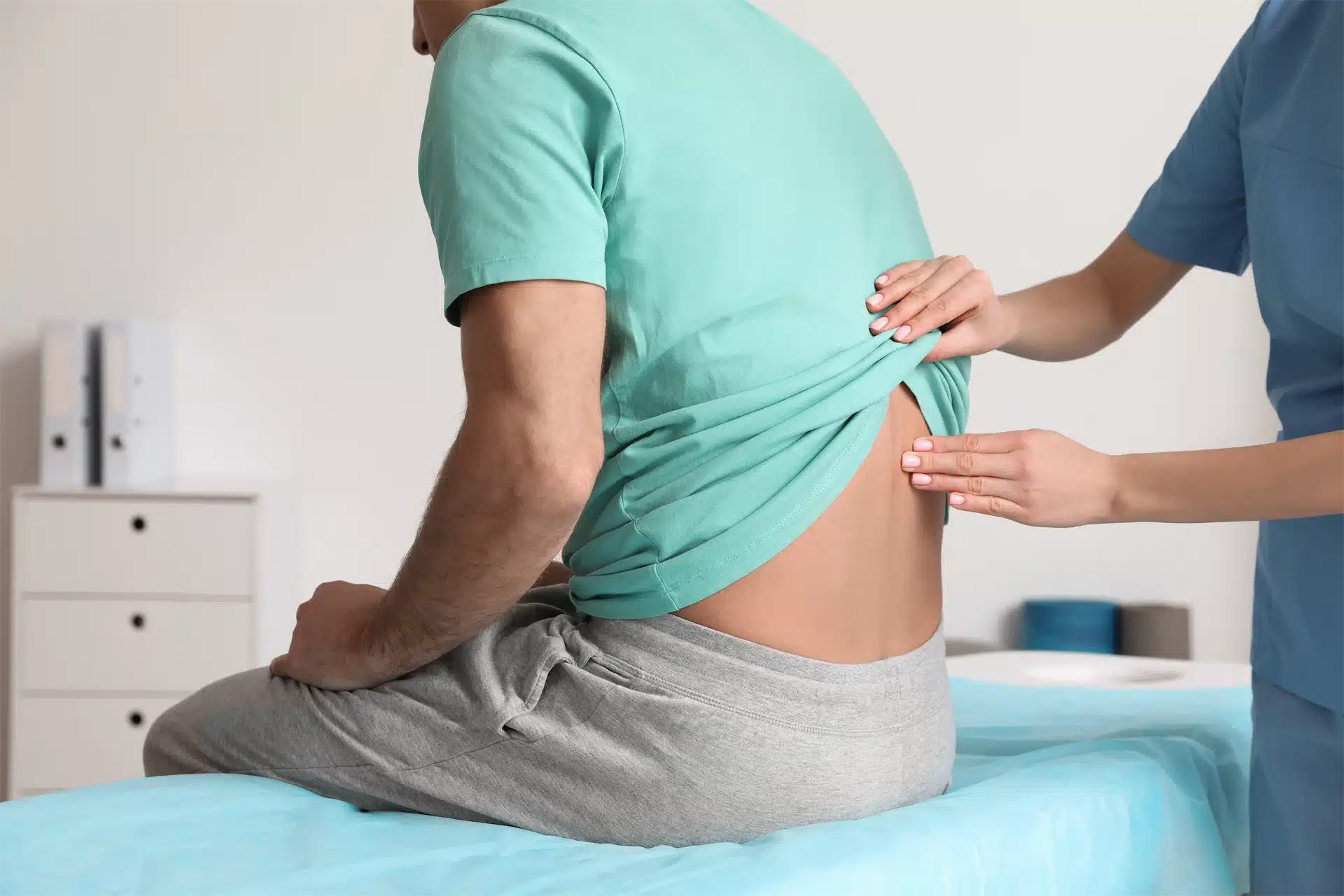 Image of patient undergoing a spinal decompression checkup